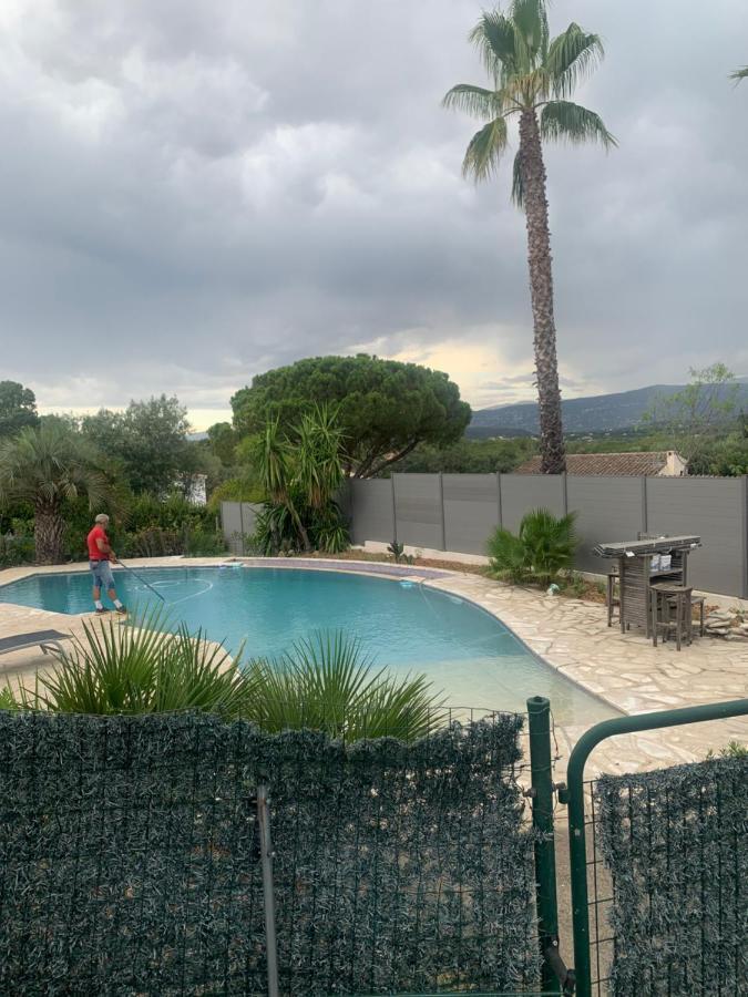 Petit Endroit Paisible Holiday home La Roquette-sur-Siagne